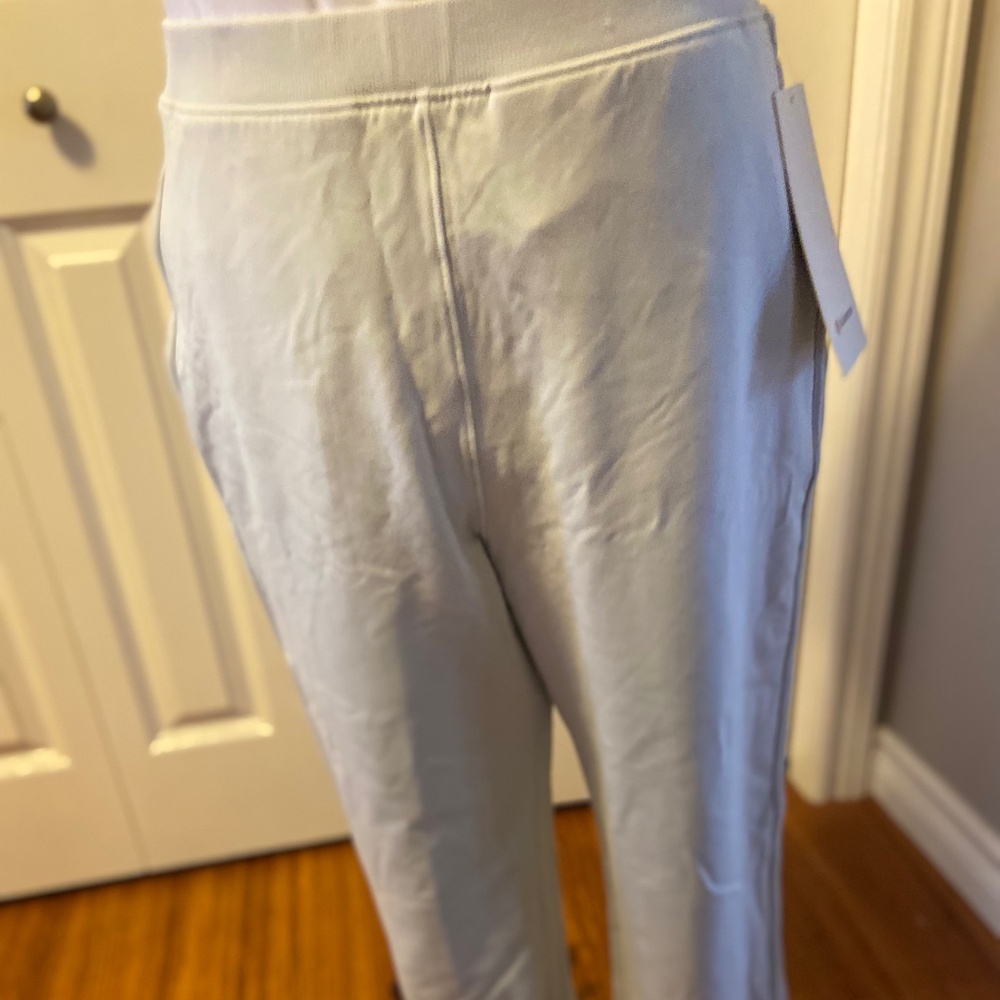 lululemon athletica Light Gray Cropped Pants